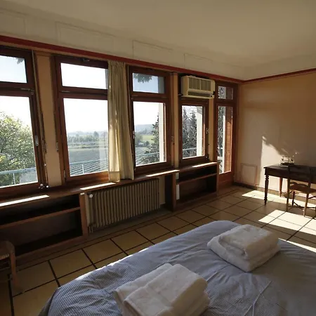 Les Terrasses Du Soleil Bed and Breakfast