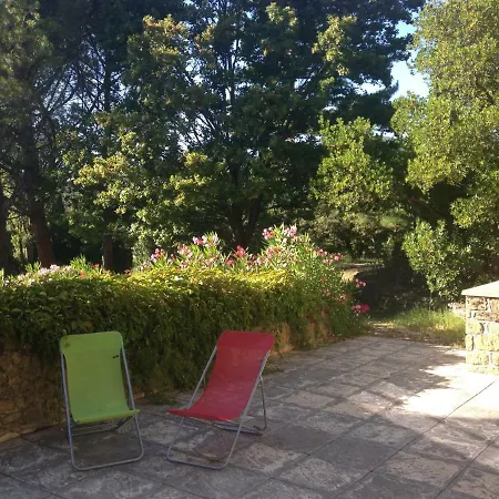 Les Terrasses Du Soleil Bed and Breakfast