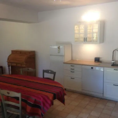 Les Terrasses Du Soleil Bed & Breakfast *